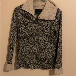 Medium Daytrip Jacket